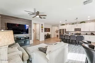 4748 S Riata St, Gilbert, AZ 85297 - Photo 25