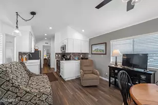 111 S Greenfield Rd, Mesa, AZ 85206 - Photo 9