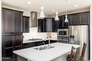 10648 W Eucalyptus Rd, Peoria, AZ 85383 - Photo 9