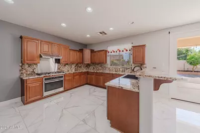 11009 W Adams Street, Avondale, AZ 85323 - Photo 7