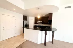 945 E Playa Del Norte Dr, Tempe, AZ 85288 - Photo 5