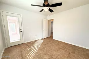 10545 W Buena Vista Dr, Arizona City, AZ 85123 - Photo 29