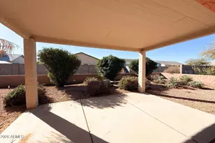 10545 W Buena Vista Dr, Arizona City, AZ 85123 - Photo 33
