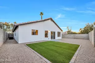 7846 W Solano Dr, Glendale, AZ 85303 - Photo 23