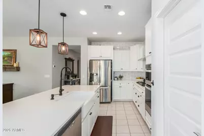 21912 N 259th Lane, Buckeye, AZ 85396 - Photo 11