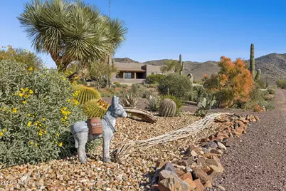 39819 N 26th Street, Cave Creek, AZ 85331 - Photo 3