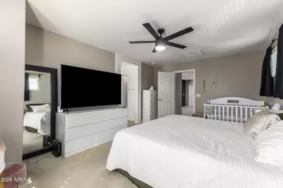 2419 N 73rd Lane, Phoenix, AZ 85035 - Photo 13