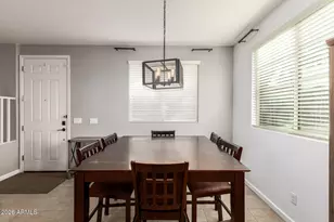 2419 N 73rd Ln, Phoenix, AZ 85035 - Photo 9