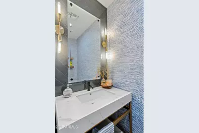 8001 N 3rd Place, Phoenix, AZ 85020 - Photo 17