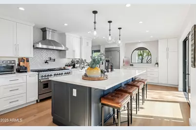 8001 N 3rd Place, Phoenix, AZ 85020 - Photo 7