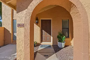 744 E North Ln, Phoenix, AZ 85020 - Photo 25