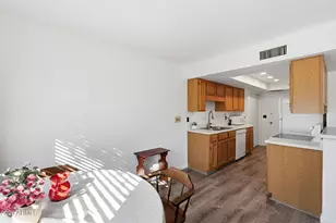 744 E North Ln, Phoenix, AZ 85020 - Photo 11