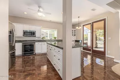 4750 W Saddlehorn Road, Phoenix, AZ 85083 - Photo 11