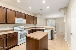 15240 N 142nd Ave, Surprise, AZ 85379 - Photo 11