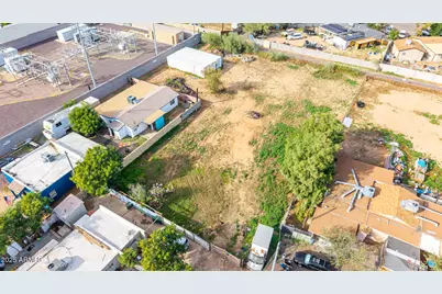 1724 W Desert Cove Avenue #-, Phoenix, AZ 85029 - Photo 3