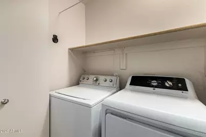 8919 W Acapulco Lane, Peoria, AZ 85381 - Photo 21