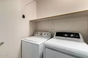 8919 W Acapulco Ln, Peoria, AZ 85381 - Photo 21