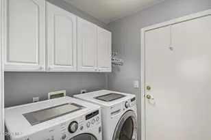 1361 E Torrey Pines Ln, Chandler, AZ 85249 - Photo 29