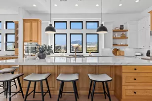 12895 E Desert Vista Dr, Scottsdale, AZ 85255 - Photo 11