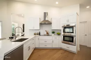 8245 E Jenan Dr, Scottsdale, AZ 85260 - Photo 7