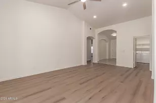 3151 W Frankfurt Dr, Chandler, AZ 85226 - Photo 5