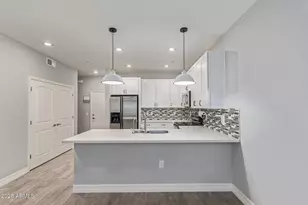 2821 S Skyline Dr S, Mesa, AZ 85212 - Photo 13