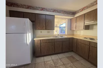 1025 S Roanoke --, Mesa, AZ 85206 - Photo 7