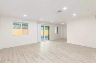 120 W Hu Esta Dr, Tempe, AZ 85282 - Photo 7