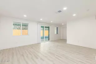 120 W Hu Esta Dr, Tempe, AZ 85282 - Photo 7