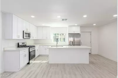 120 W Hu Esta Drive, Tempe, AZ 85282 - Photo 1