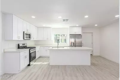 120 W Hu Esta Drive, Tempe, AZ 85282 - Photo 1