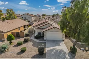 45151 W Paraiso Ln, Maricopa, AZ 85139 - Photo 3