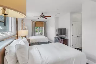 6000 E Camelback Rd, Scottsdale, AZ 85251 - Photo 21