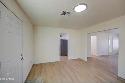 300 N Magma Avenue, Superior, AZ 85173 - Photo 11