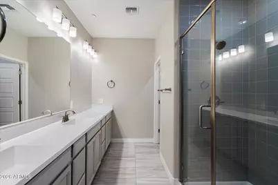 1823 E Chelsea Lane #106, Gilbert, AZ 85295 - Photo 11