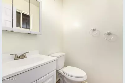 1136 E Caldwell Street, Phoenix, AZ 85042 - Photo 21