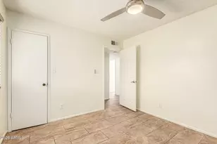 1136 E Caldwell St, Phoenix, AZ 85042 - Photo 25