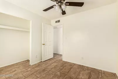 1136 E Caldwell Street, Phoenix, AZ 85042 - Photo 23