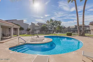 19601 N 7th St, Phoenix, AZ 85024 - Photo 15