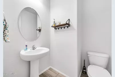 14384 W Hearn Road, Surprise, AZ 85379 - Photo 37