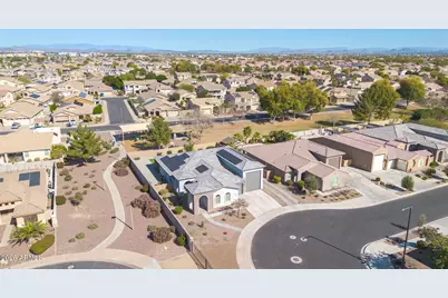 14384 W Hearn Road, Surprise, AZ 85379 - Photo 55