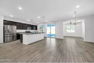 14384 W Hearn Road, Surprise, AZ 85379 - Photo 7