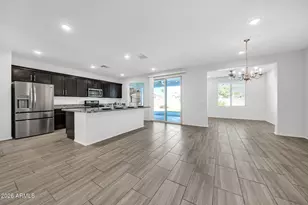 14384 W Hearn Rd, Surprise, AZ 85379 - Photo 7