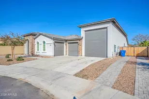 14384 W Hearn Rd, Surprise, AZ 85379 - Photo 3