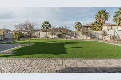 18478 W Saguaro Lane, Surprise, AZ 85388 - Photo 53