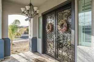 18478 W Saguaro Ln, Surprise, AZ 85388 - Photo 5