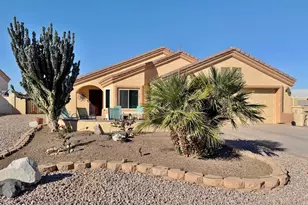 15774 S Saxon Rd, Arizona City, AZ 85123 - Photo 3