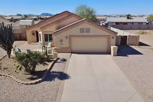 15774 S Saxon Rd, Arizona City, AZ 85123 - Photo 3
