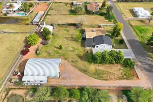 2858 E Redfield Rd, Gilbert, AZ 85234 - Photo 9