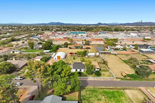 2858 E Redfield Rd, Gilbert, AZ 85234 - Photo 3